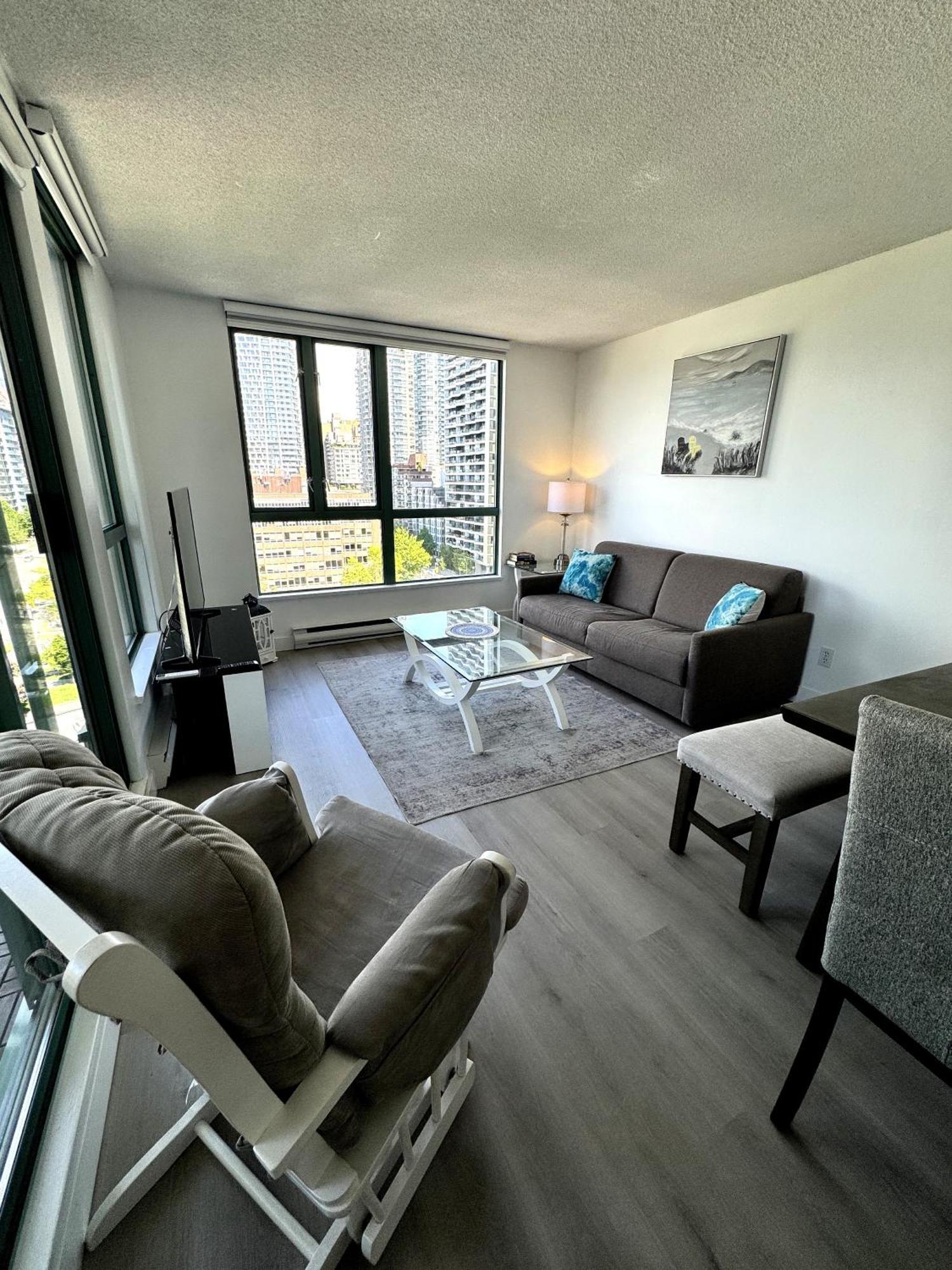 Stunning Ocean Apartment Vancouver Exterior foto